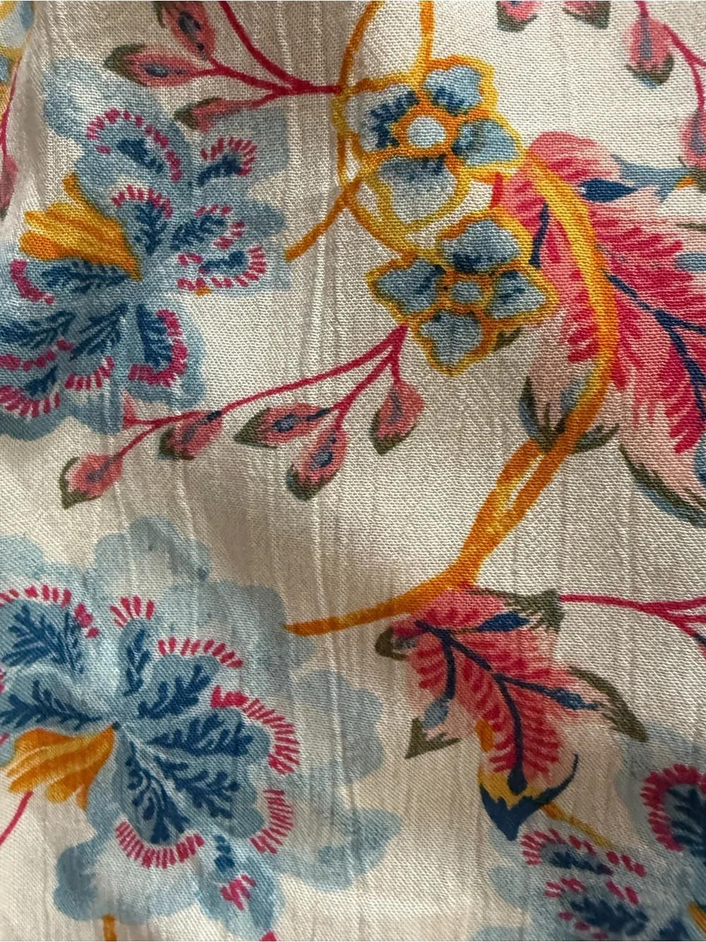NWOT Old Navy Crinkle Smocked Poet Swing Top